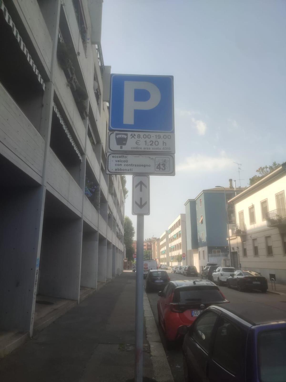 Giardino Terrazzo Privato Bilocale Moderno Vicino Metropolitana Comodo Per Niguarda E Centro Milano Esterno foto